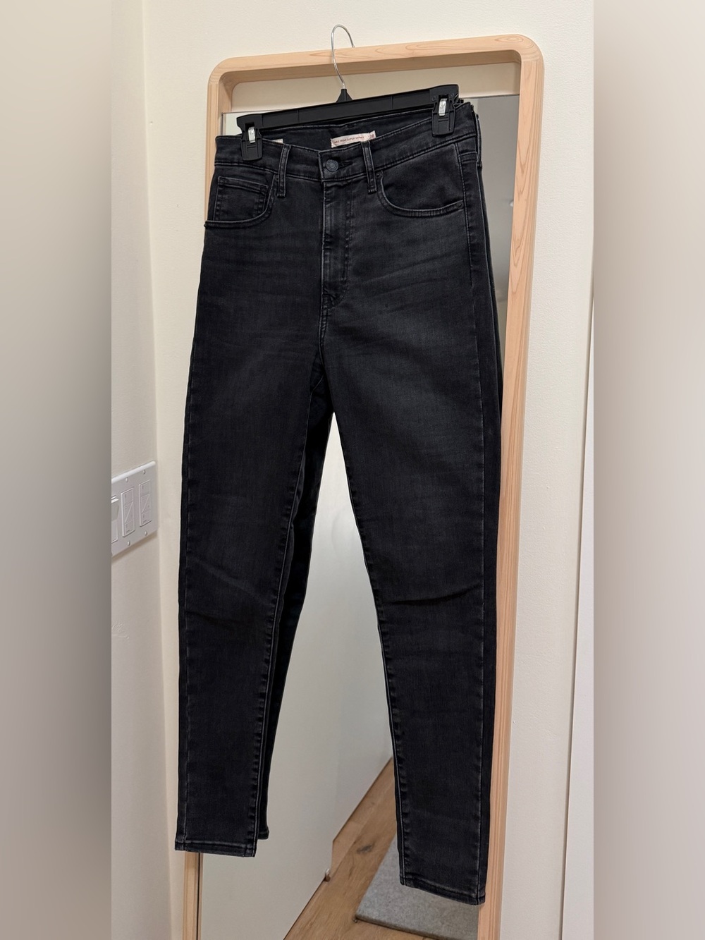 Levi's Mile High Super Skinny Jeans Black / Dark Grey
